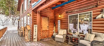 Garden Valley Cabin w/ Loft & Large Deck!