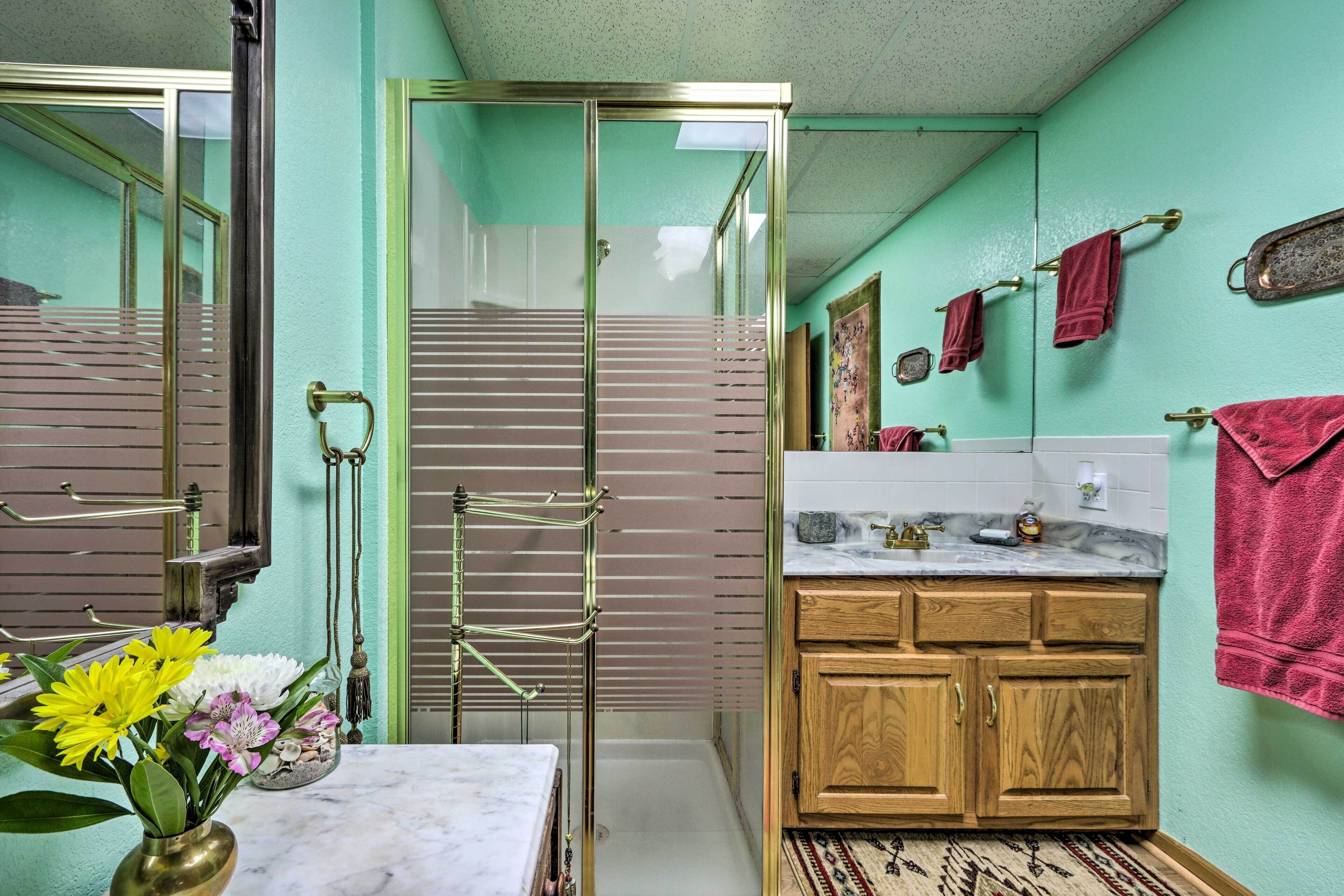 'buffalo Bunkhouse' Studio on Horse Farm!