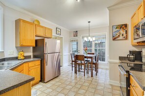 Interior - Wendell Home w/ Fenced Yard, Close to Raleigh (Wendell)