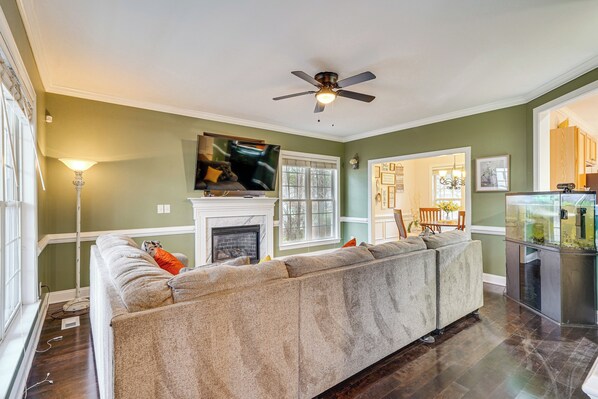 House (3 Bedrooms) | Front of property