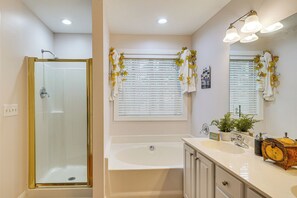 House (3 Bedrooms) | Interior - Wendell Home w/ Fenced Yard, Close to Raleigh (Wendell)