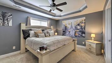 House (3 Bedrooms) | Interior