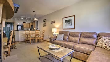 Apartment (1 Bedroom) | Interior