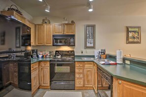 Apartment (1 Bedroom) | Interior