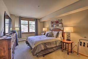 Apartment (1 Bedroom) | Interior