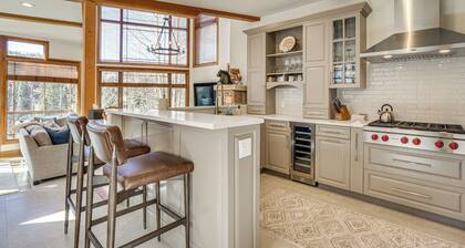 Luxurious Ski-in/ski-out Telluride Mountain Escape