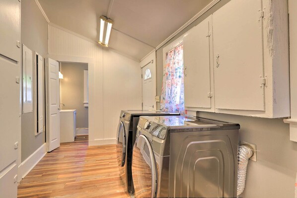 Cottage (4 Bedrooms) | Interior