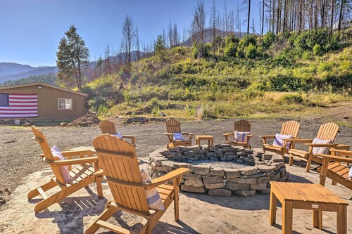 Lovely Detroit Home w/ Deck - Walk to Town!