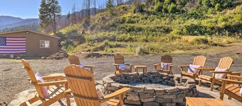 Lovely Detroit Home w/ Deck - Walk to Town!