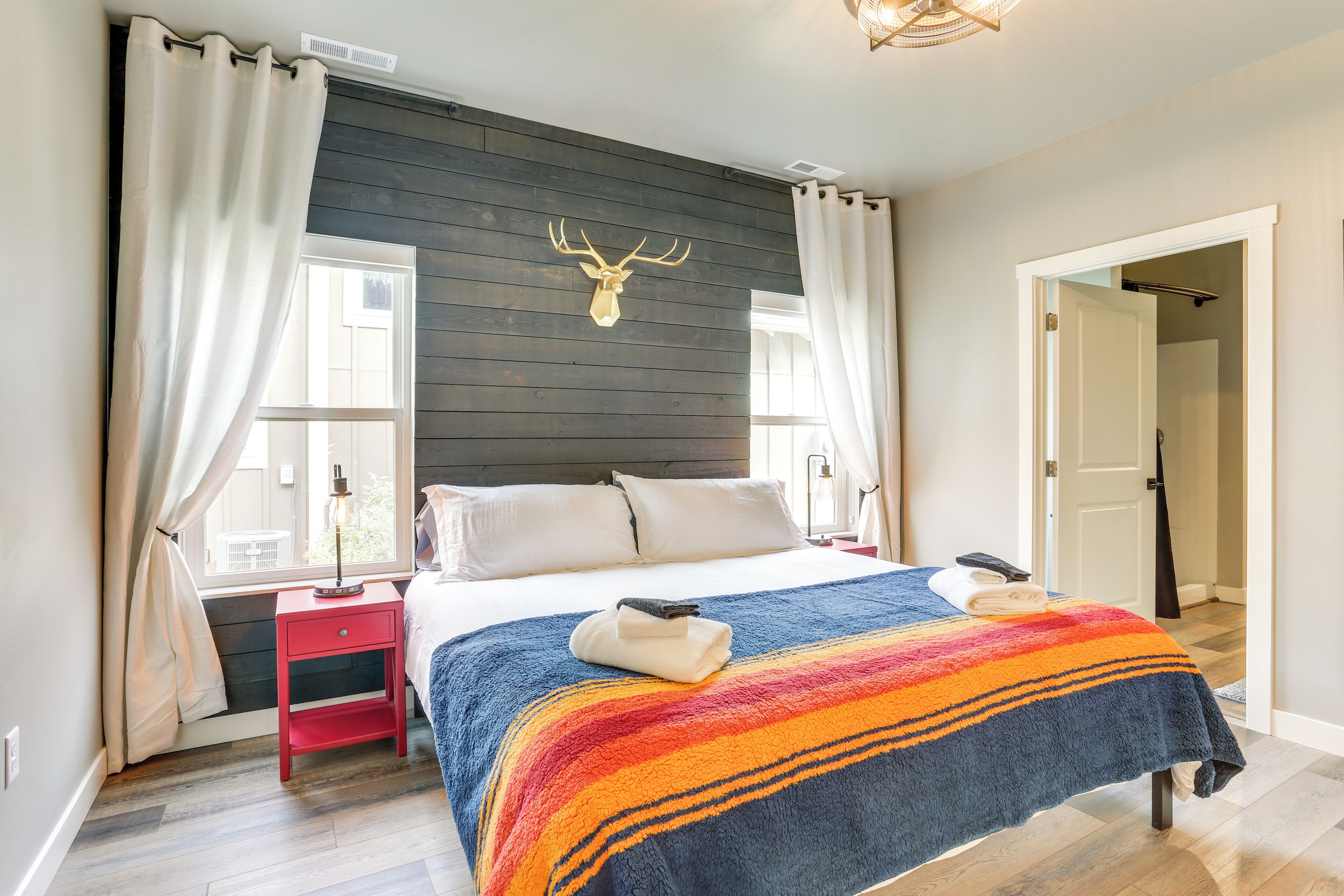 Rumah (5 Bedrooms) | Interior