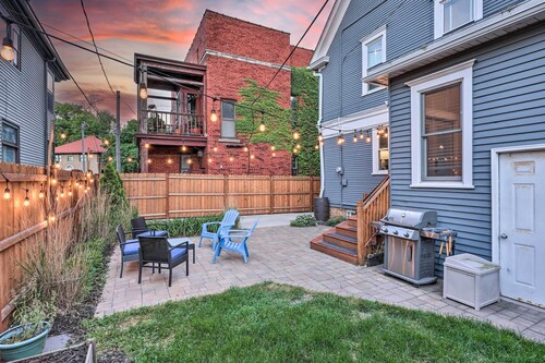 Milwaukee Home < Half Mi to Lake Michigan!