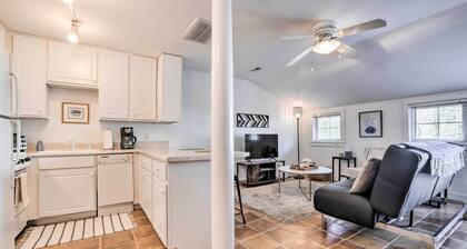 Modern Chapel Hill Condo: Convenient to Hot Spots!