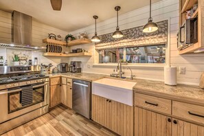 House (3 Bedrooms) | Interior - 'inn the Clouds' - Charming Cloudcroft Escape (Cloudcroft)