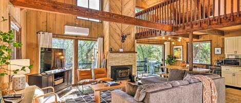 House (3 Bedrooms) | Front of property