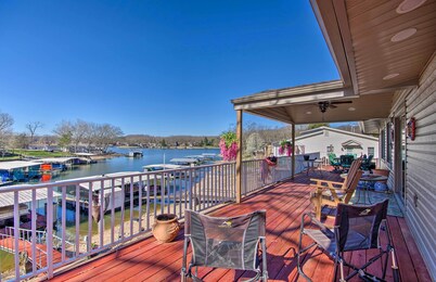 Private Dock, Waterfront Views! Sunrise Beach Home