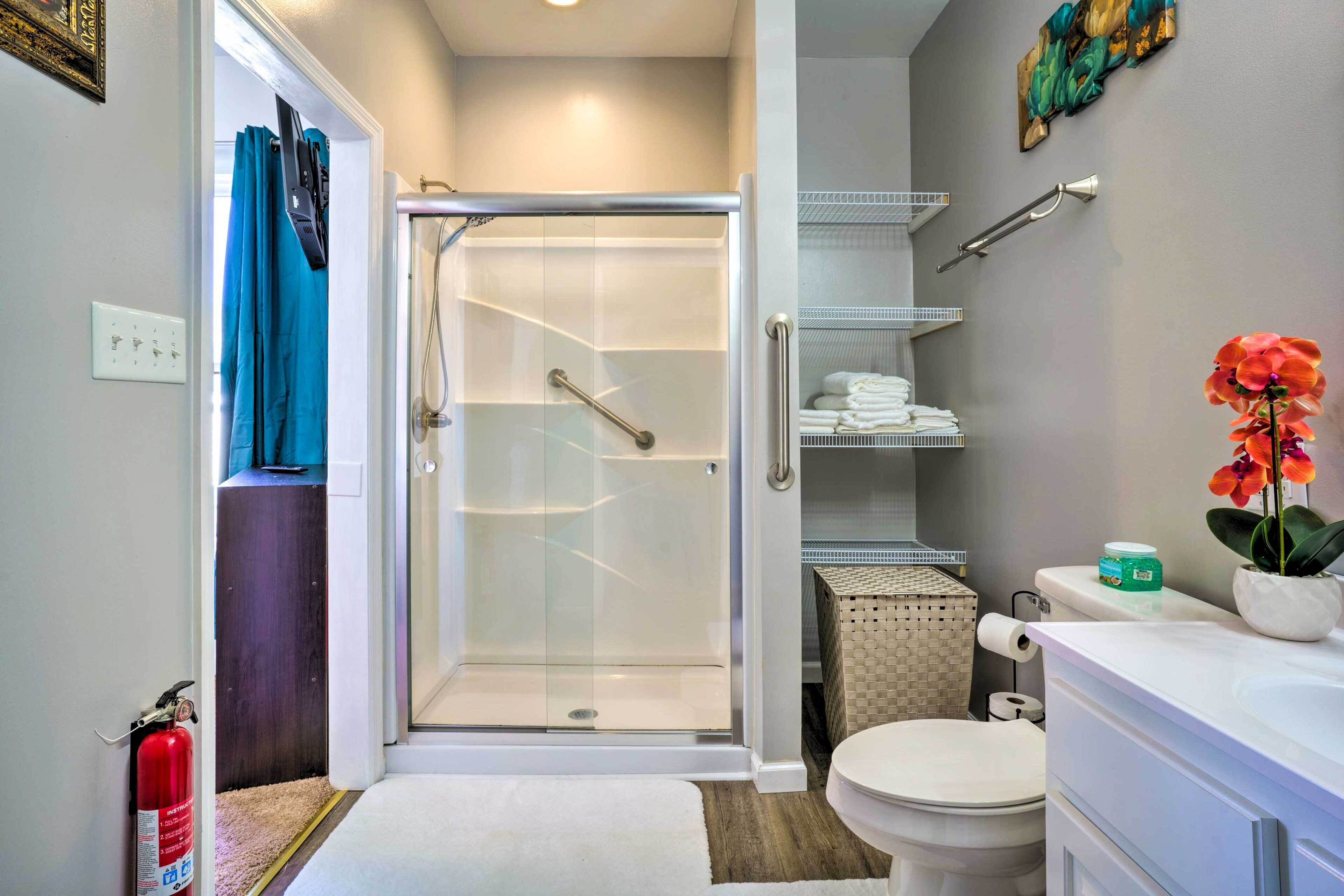 Cozy Corinth Escape ~ Half-mi to Shop & Dine!