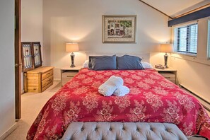 Apartment (3 Bedrooms) | Interior - Loon Mountain Condo w/ Pool & Game Room Access! (Lincoln)