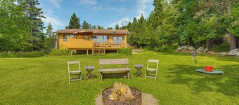 15 Mi to Duluth: Lake Superior Beachfront Home!