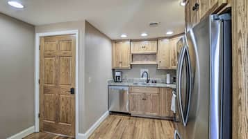 Apartment (2 Bedrooms) | Bahagian dalam