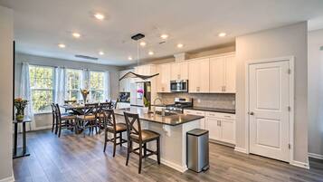 Apartemen (4 Bedrooms) | Interior