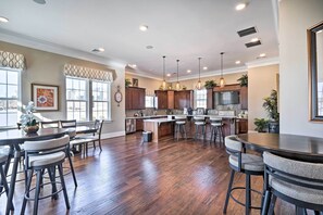 Leilighet (4 Bedrooms) | Innvendig