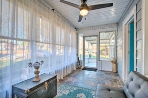 House (3 Bedrooms) | Interior - Modern Florence Getaway w/ Patio & Grill! (Florence)