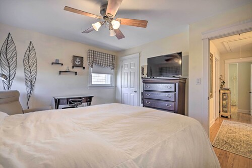 Jersey Shore Getaway w/ Grill: Walk to Beach!