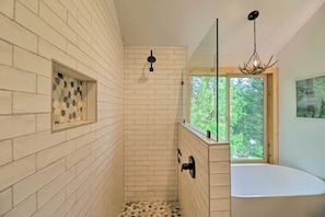 House (4 Bedrooms) | Interior - Quiet + Elegant Whitefish Home w/ Hot Tub (Whitefish)