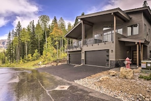 Exterior - Townhome w/ Hot Tub Across From Ski Lifts! (Durango)