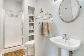 Interior - Beach & Pool Access at Lake Travis Family Getaway! (Leander)
