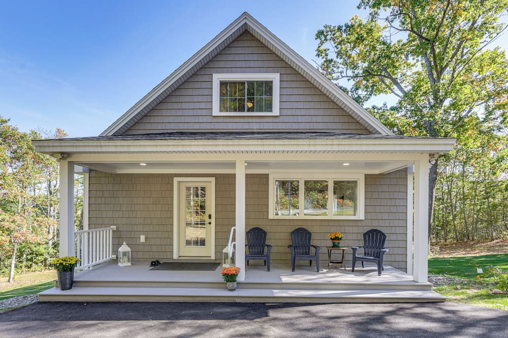 Sunny Stockton Springs Home < 1 Mi to Beach! - Monroe, ME