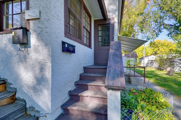 Apartment (1 Bedroom) | Interior