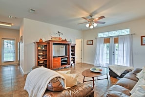 Casa (2 Bedrooms) | Interior