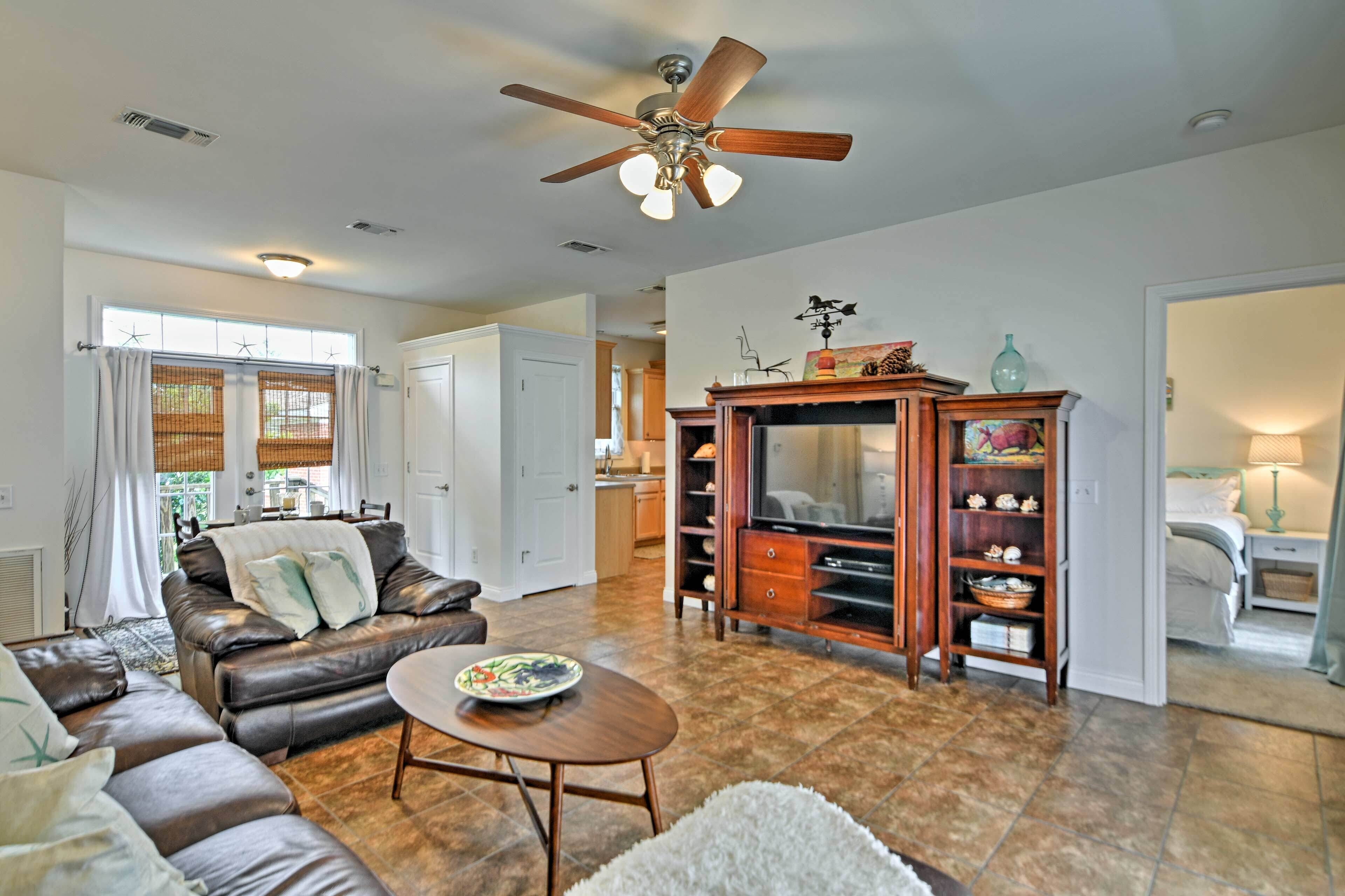 House (2 Bedrooms) | Interior