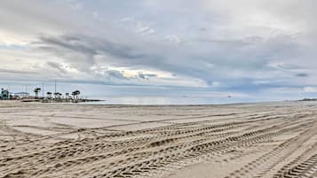 House (2 Bedrooms) | Bahagian dalam