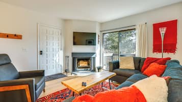 Apartment (2 Bedrooms) | Front of property