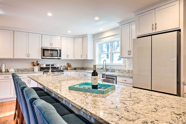 Interior - 3-acre Thetford Rental w/ River Access & Upgrades! (Thetford)