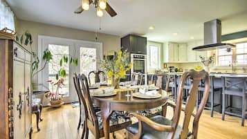 Rumah (4 Bedrooms) | Interior