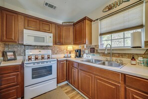 Casa (2 Bedrooms) | Interior