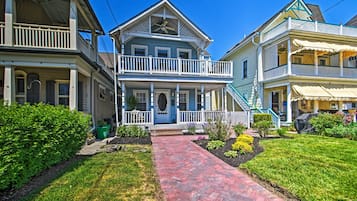 House (1 Bedroom) | Interior