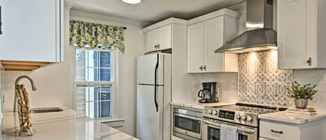 House (1 Bedroom) | Interior