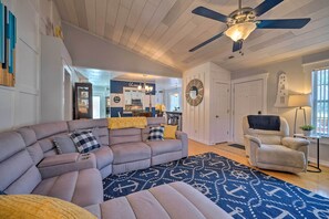 House (2 Bedrooms) | Interior