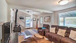 Cottage (2 Bedrooms) | Interior