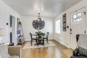 Cottage (2 Bedrooms) | Intérieur