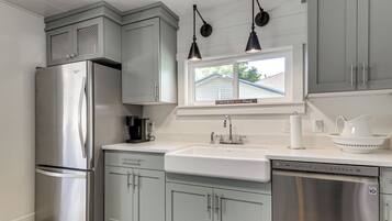Cottage (2 Bedrooms) | Interior