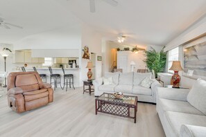 House (3 Bedrooms) | Interior - Canalfront Home w/ Private Dock - 5 Mi to Beaches! (Englewood)