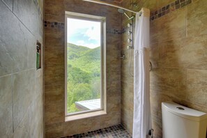 House (2 Bedrooms) | Interior - Retreat in the Cataloochee Ranch Area of Smokies (Waynesville)