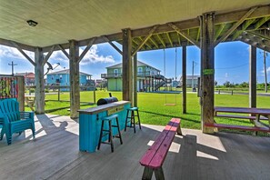 House (3 Bedrooms) | Interior - Walk to Crystal Beach: Coastal Home w/ Views! (Port Bolivar)