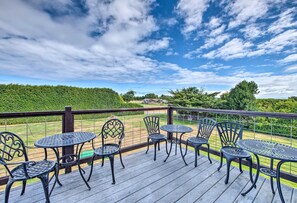 House (3 Bedrooms) | Interior - Charming Sequim House w/ Olympic Peninsula Views! (Sequim)