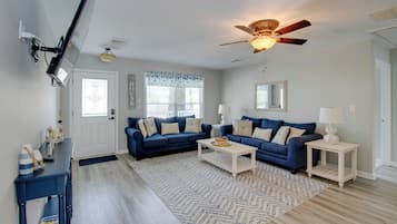 House (3 Bedrooms) | Front of property